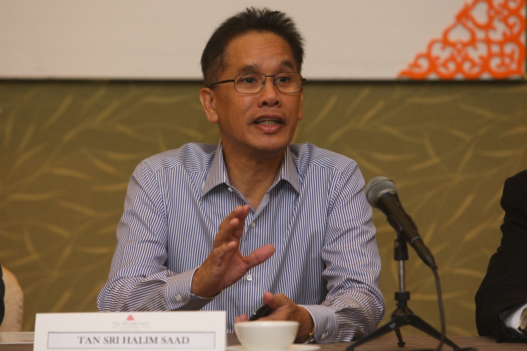 玲珑前主席称被逼放弃股权 “马哈迪没给任何选项”